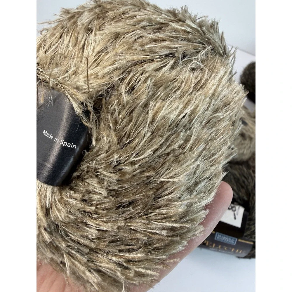 Peluche Marks & Kattens Eyelash Fur Yarn 100% Polyester 2 Color Browns Lot Of 9